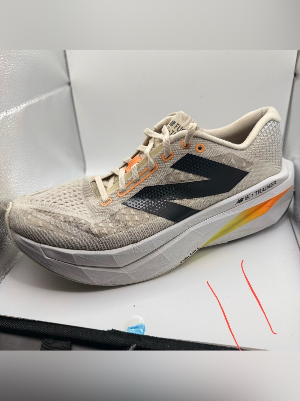 New Balance Men's FuelCell SuperComp Trainer v3 (CA - Angora/Hot Mango/Black)